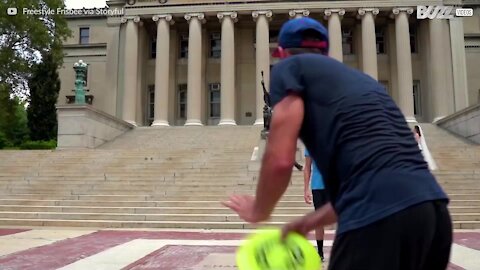 Sådan spiller man freestyle frisbee