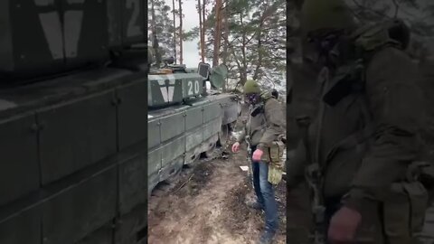 Ukraine War - Civilian Volunteers Capture a Tank