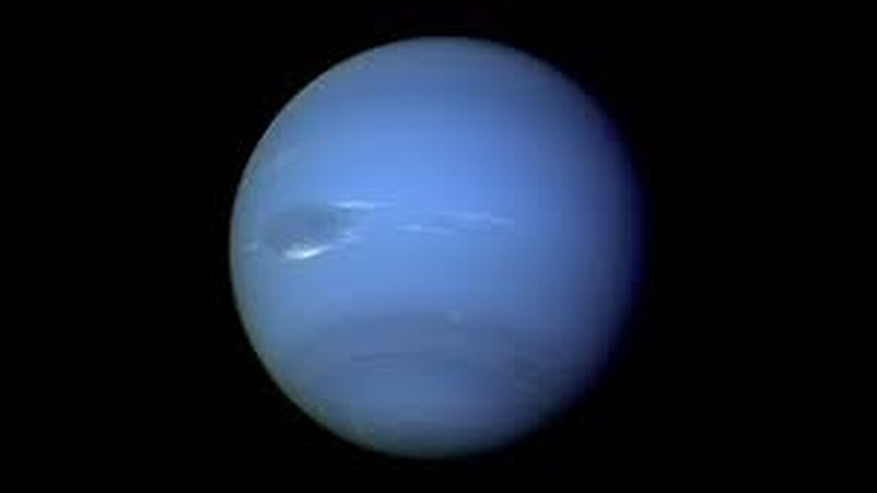 Voyager 2 Neptune approach timelapse - Wide field camera (Real footage)