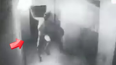 Annoying gray people who get too excited at night [Space]