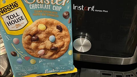 Fait Maison (Homemade) Friday***Package Edition***Air Fryer baked Nestle Toll House Cookies