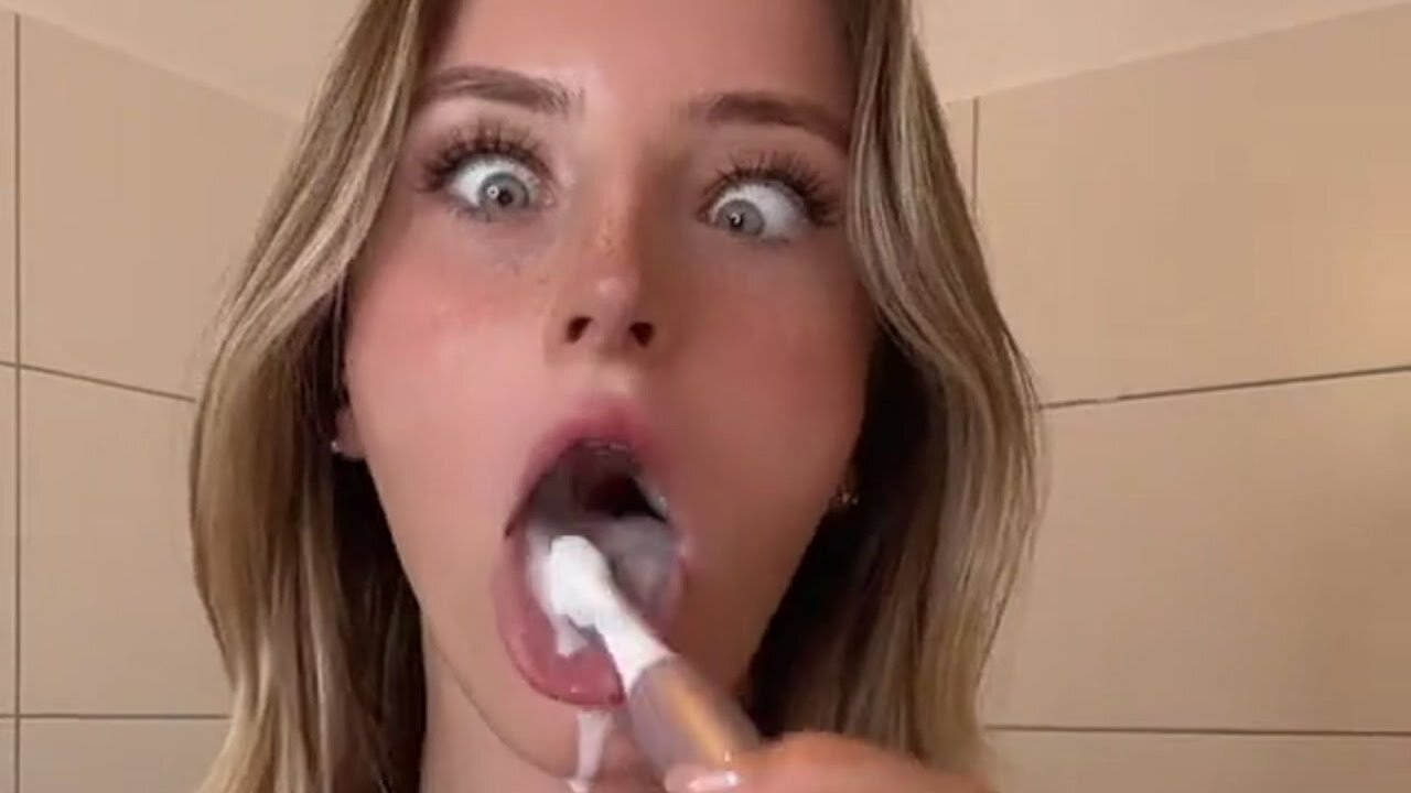 Her Morning Routine 🔥