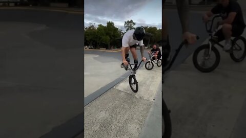 BMX JUMP ROPE! 1—2—3🤯 #short -Dean Florian