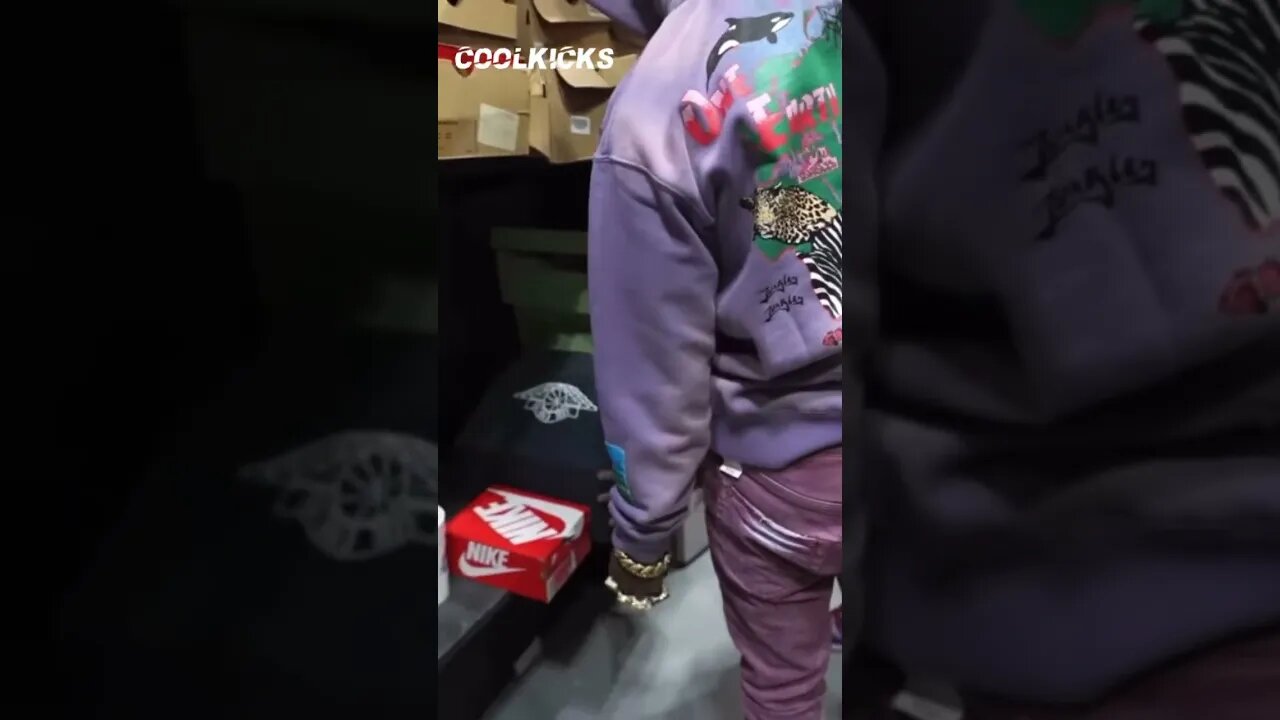 Tory Lanez ain’t messing with lows 😂