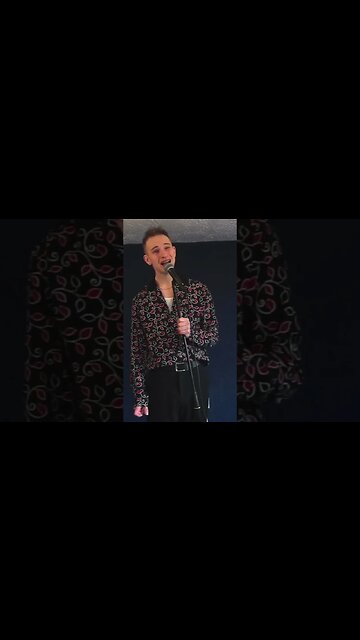 These lyrics aren’t depressing at all I promise x #guitar #funk #music #singer #chill