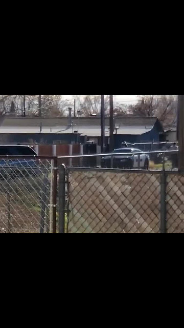 Possible "active armed suspect" situation in Winslow, AZ