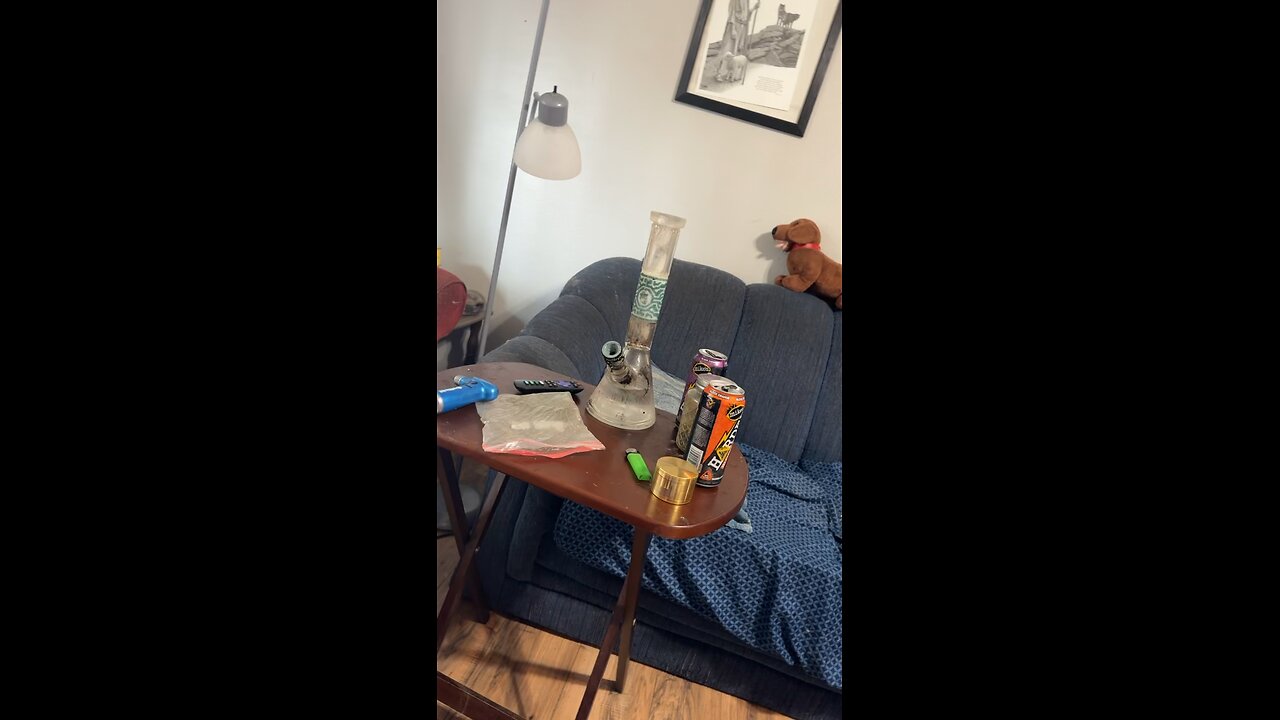 Fresh Clean Bong with Yung Paul