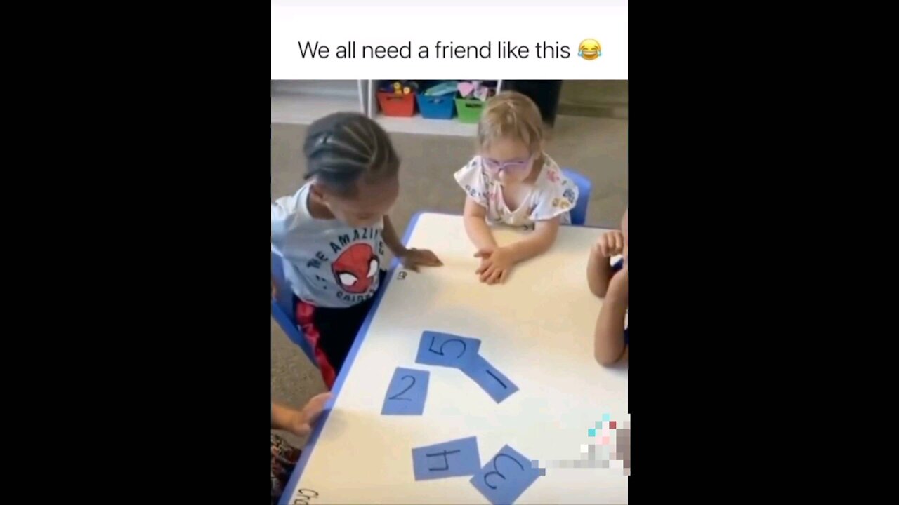 Funnyvideo must watch little boy class teacher ask him to show number 5 look how his friend react