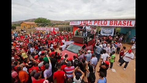 MST invade sede da Pró-soja em ataque a Bolsonaro