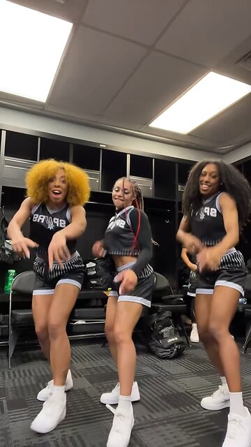 Oh you mad that I came to the party?😉😁