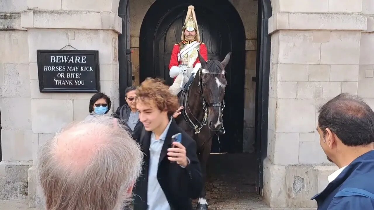 Checking all is ok 24 September 2022 #horseguardsparade