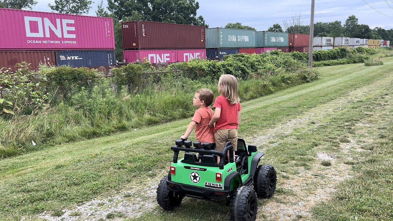 Epic Adventure: Brothers Chase a Speeding Train in Their Power Wheels Jeep!