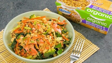 Minute® Sesame Ginger Salmon Salad