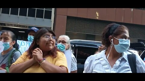 @MaketheRoadAct @MaketheRoadNY @PeoplesPlanNYC @AQE_NY Protesters outside the @Camilo4NY/@NYCMay