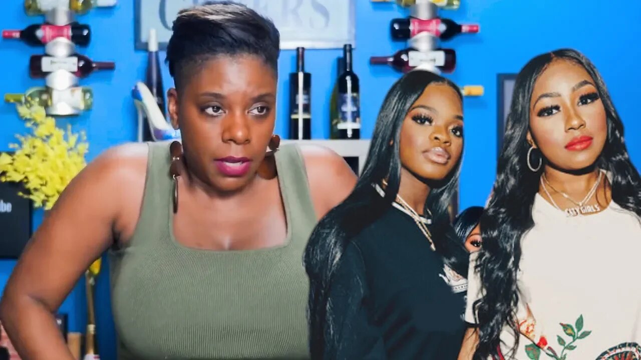 City Girls JT allegedly SNORTING unknown substance in live video. (Replay)