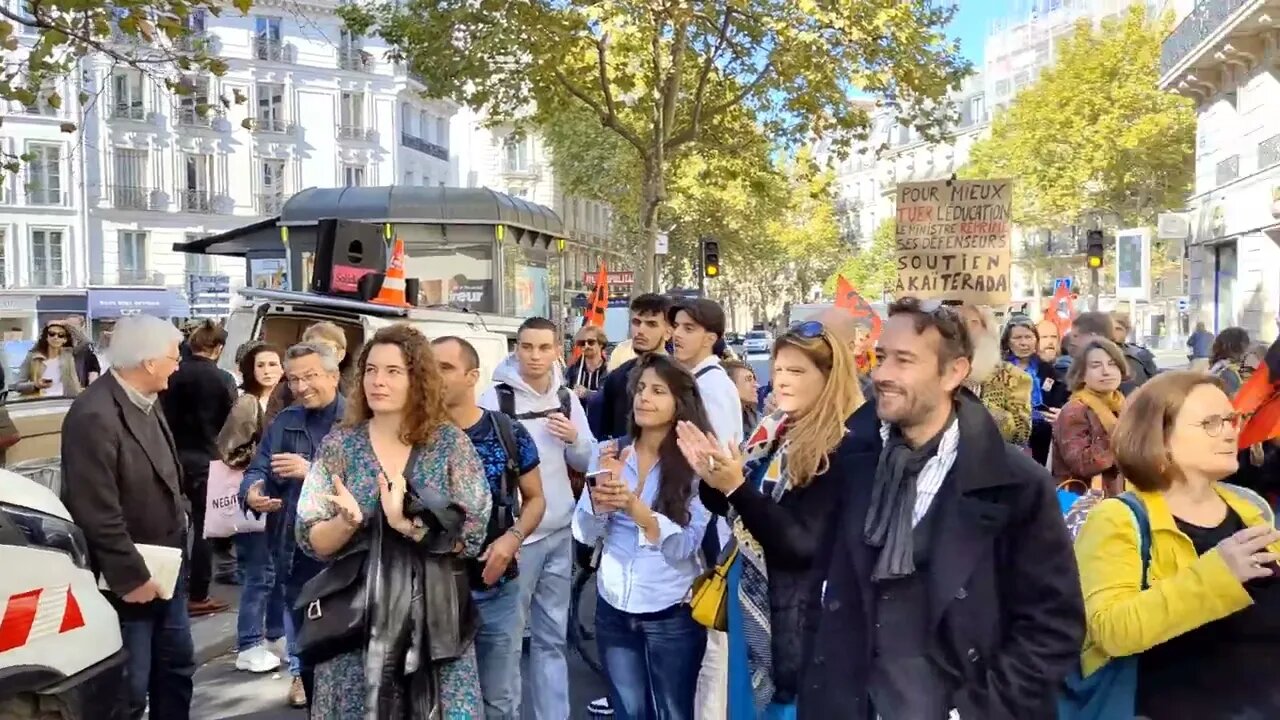 Part.2 : Des élèves de l'école Joliot-Curie arrêtés par la Police pendant 1 blocus