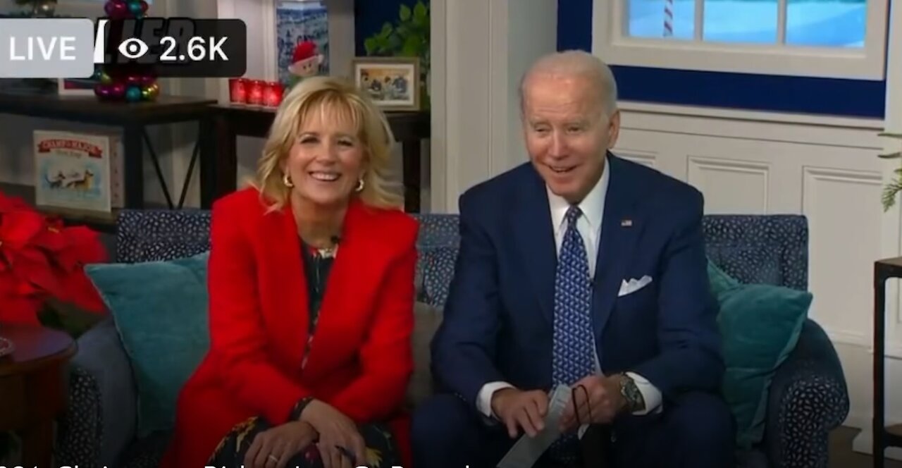 December 24th 2021, Joe Biden Agrees With "Let's Go Brandon" (Spanish Subtitles)