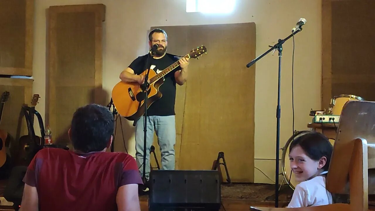 אלעד וילק - על השולחן (עלה בטון)