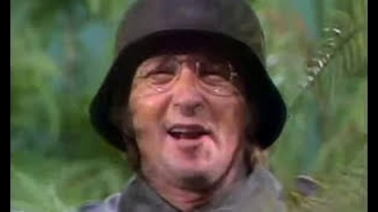 Classic Sesame Street - Arte Johnson talks about the letter Q