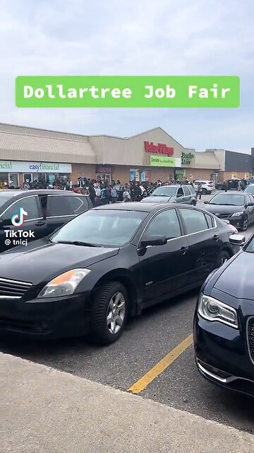 Cambridge Dollar Tree Overwhelmed by Sea of Applicants