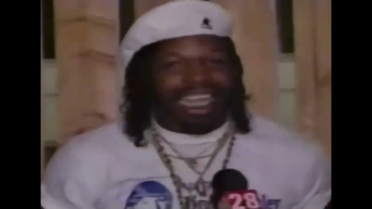 When Tyson Teaches Manners To Gang Leader Mitch Green 2