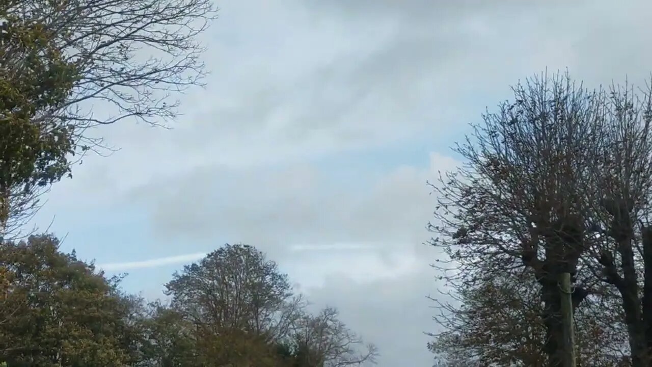 con/ chem ??nibiru UFO aliens and flat earth 🌎