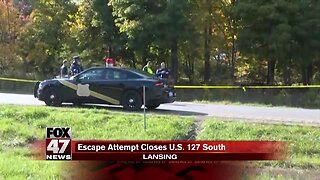Prisoner trying to escape causes major highway closure