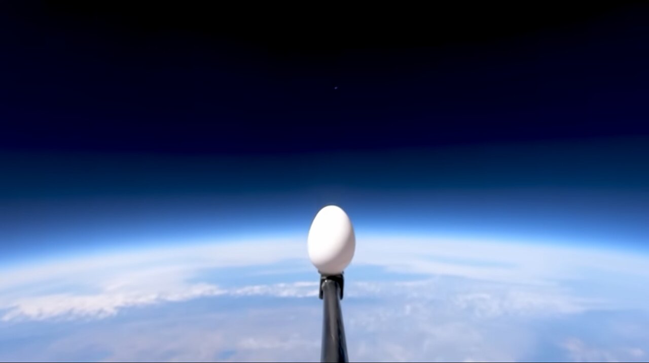 🥚🚀 Egg Dropped From Space! 🚀🥚