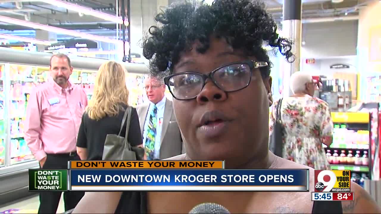 Shoppers flock to new Kroger store downtown