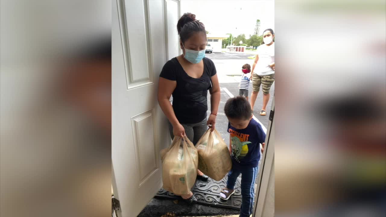 Centro Esperanza ayuda familias durante la pandemia del COVID-19