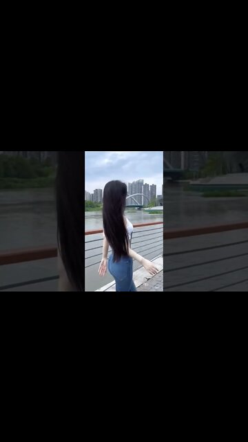 Beautiful girls on Tiktok | Free chance to Get an iphone 14 1st comment