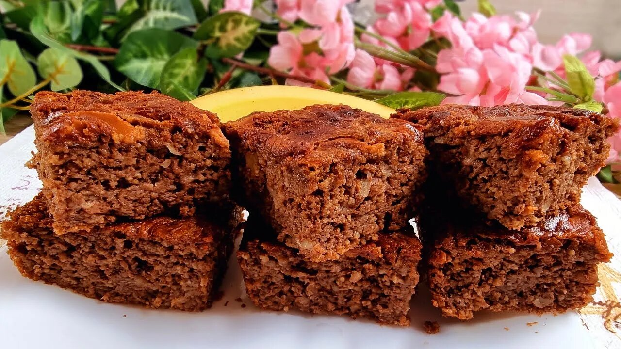 Few people make this dessert like this! Banana Brownies Recipe with oats!