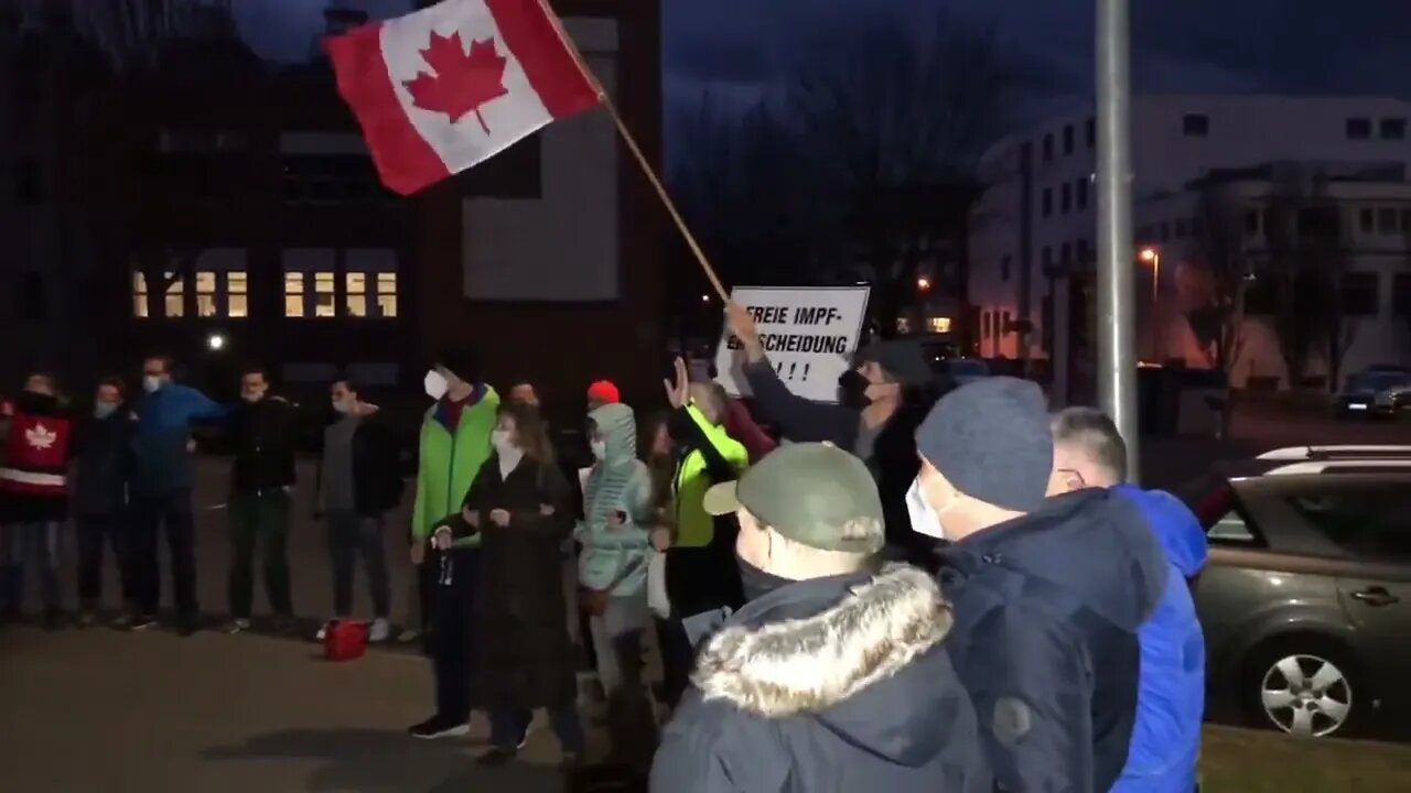 🇩🇪 GERMANS 🇩🇪 ❤️❤️SUPPORT❤️❤️ 🇨🇦🇨🇦 CANADIANS 🇨🇦🇨🇦 - FREEDOM PROTEST 2022 - 🍁🦫