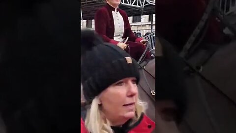 Kings troop rides side sadle #thekingsguard