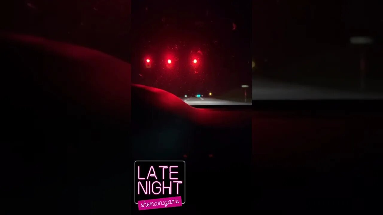 Cruising #cruising #Music #smoothsounds #LatenightVibes