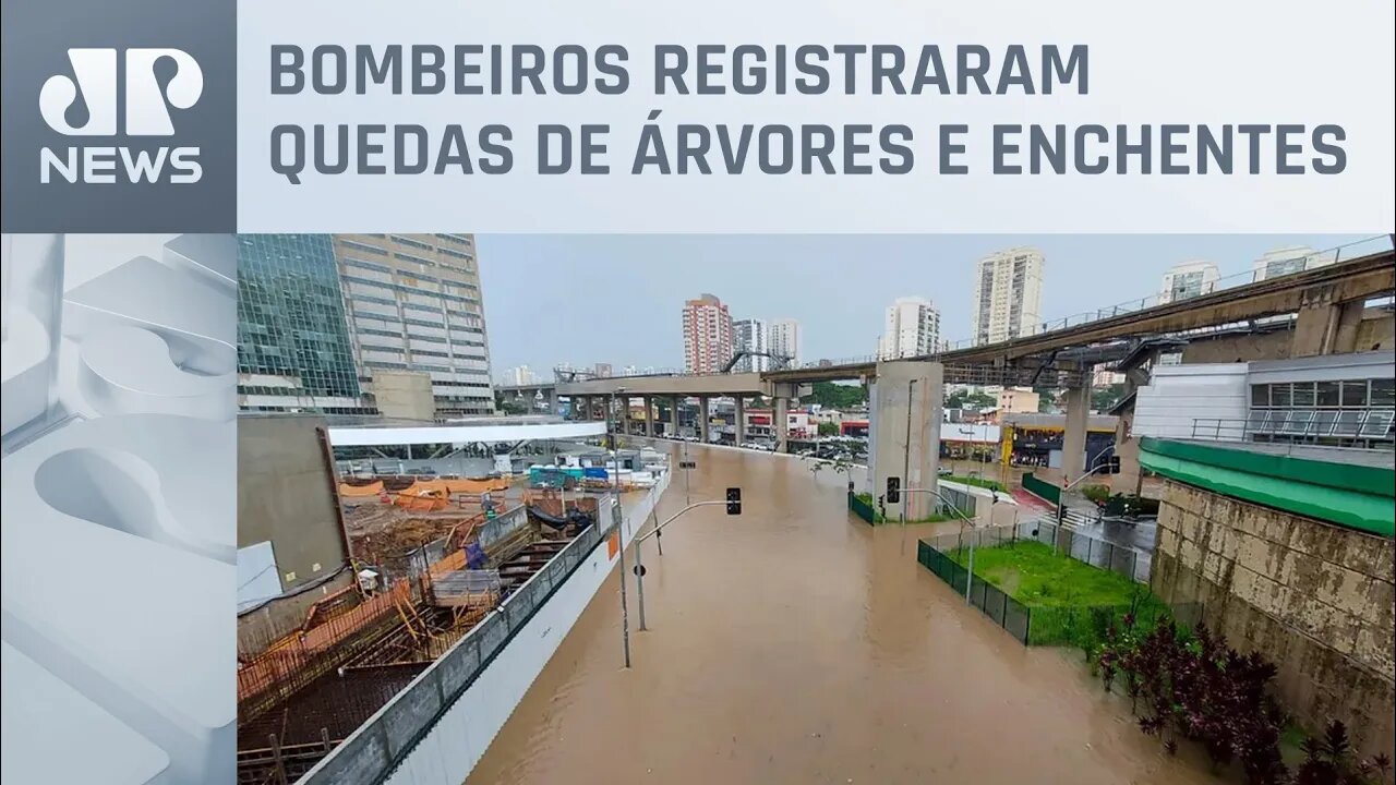 Chuva causa alagamentos nas Zonas Oeste e Leste de São Paulo