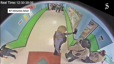 Uvalde Cop Puts On Hand Sanitizer While Kids Are Being Murdered