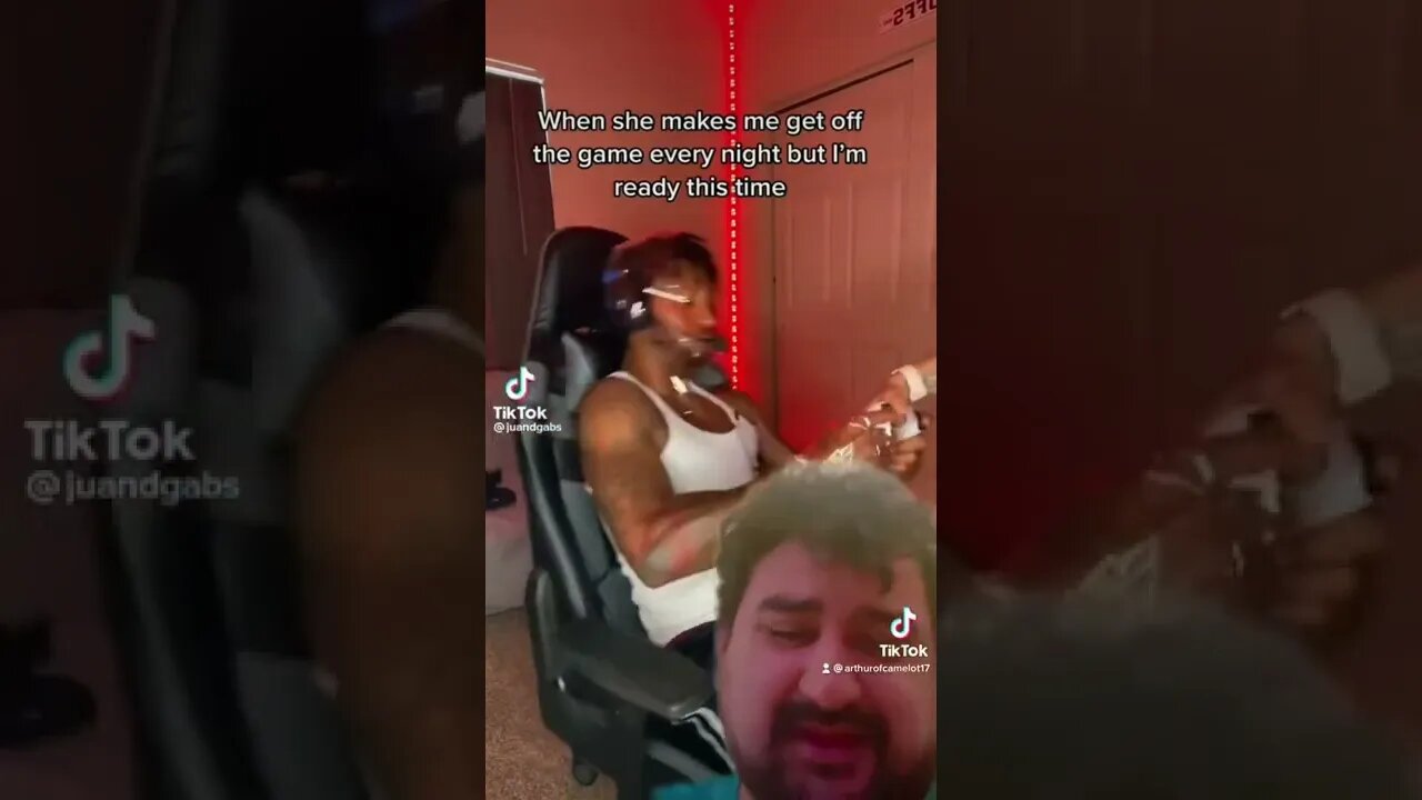 Shiny playing a game