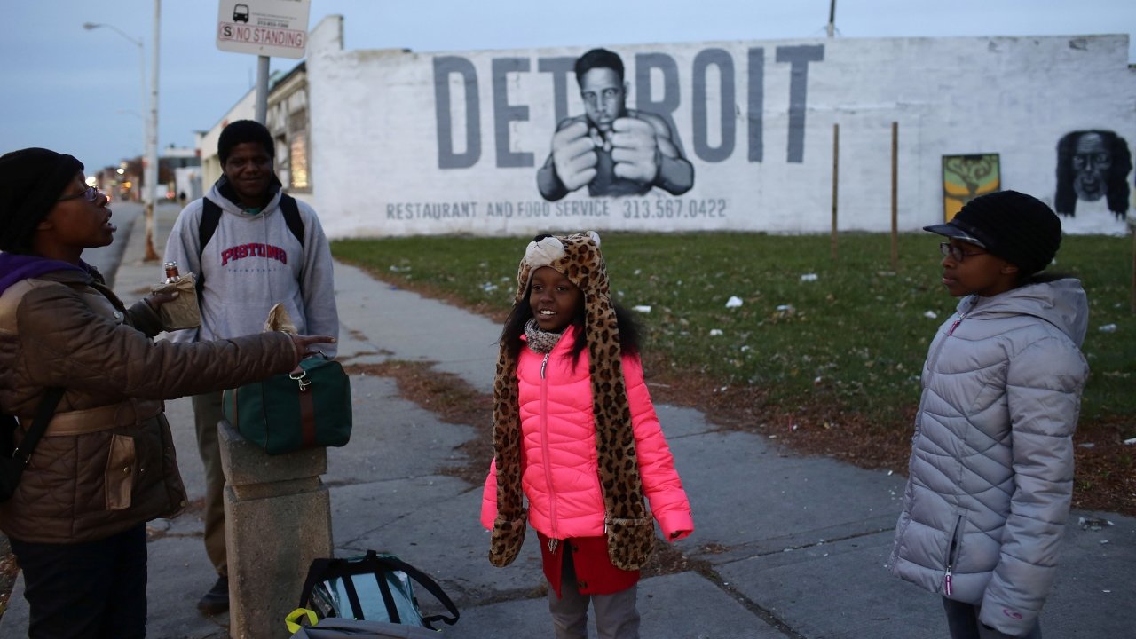 Detroit Schools Shut Off Drinking Water Amid Quality Concerns