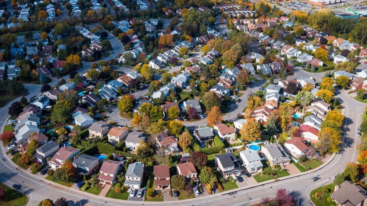 Canada Is Hiring 5,700 Census Workers In Quebec With Pay Between $17.83 & $31.25/Hour