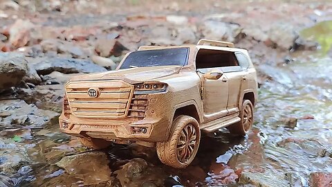 wood carving-Toyota Land Cruiser 2022