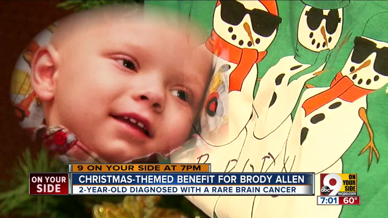 Community throws Christmas parade, party for 2-year-old with cancer