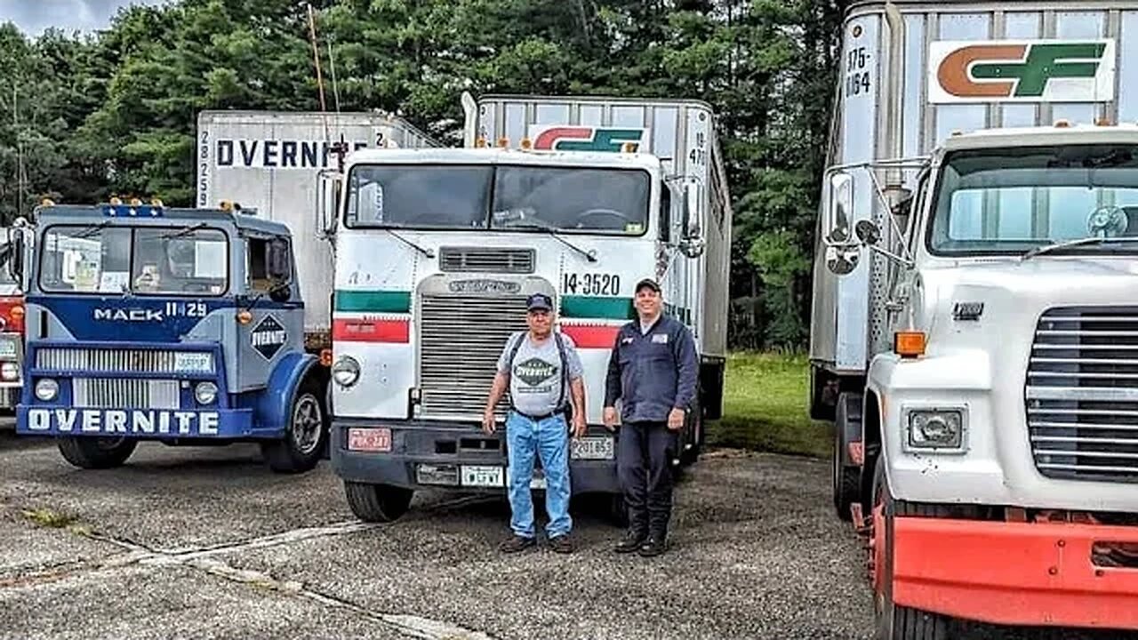 Preserving Trucking History with Fred & Ricky Hippler!