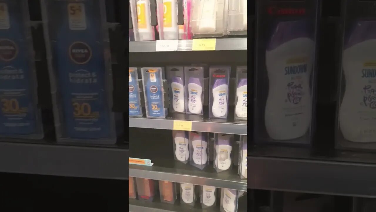 produtos em caixa com sensor em supermercado para evitar roubos 🤦🏼⛓️🔗