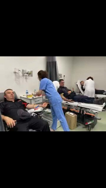 Punonjësit e "Illyrian Guard" dhurojnë gjak ne spitalin " Memorial" të Fierit.