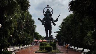 Giant Ganesh in the jungle