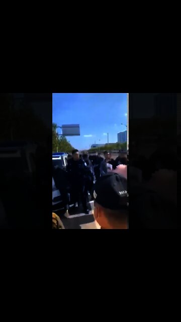 CCP Cracks Down On Protests in Inner Mongolia 內蒙古多地民衆抗議取消蒙語教學 中共警察鎮壓