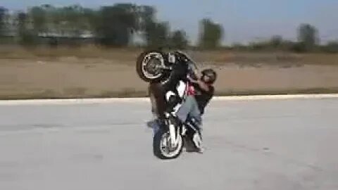 dv8