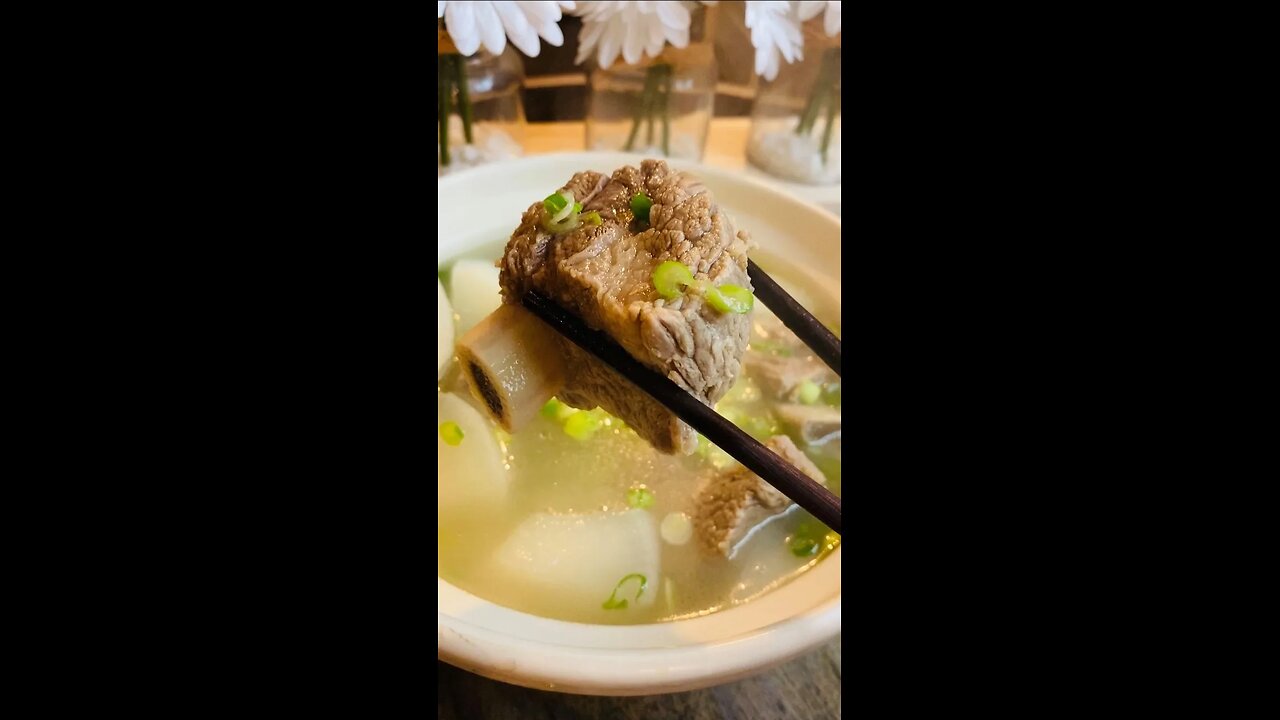 Radish Pork Rib Soup 萝卜排骨汤