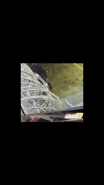 Los Angeles: 7th & Hill, Failed robbery attempt. part 2